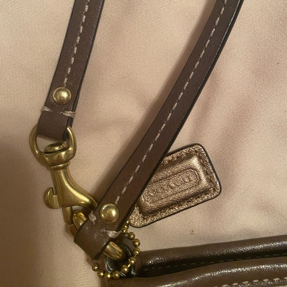 Coach wristlet/clutch - Picture 13 of 13
